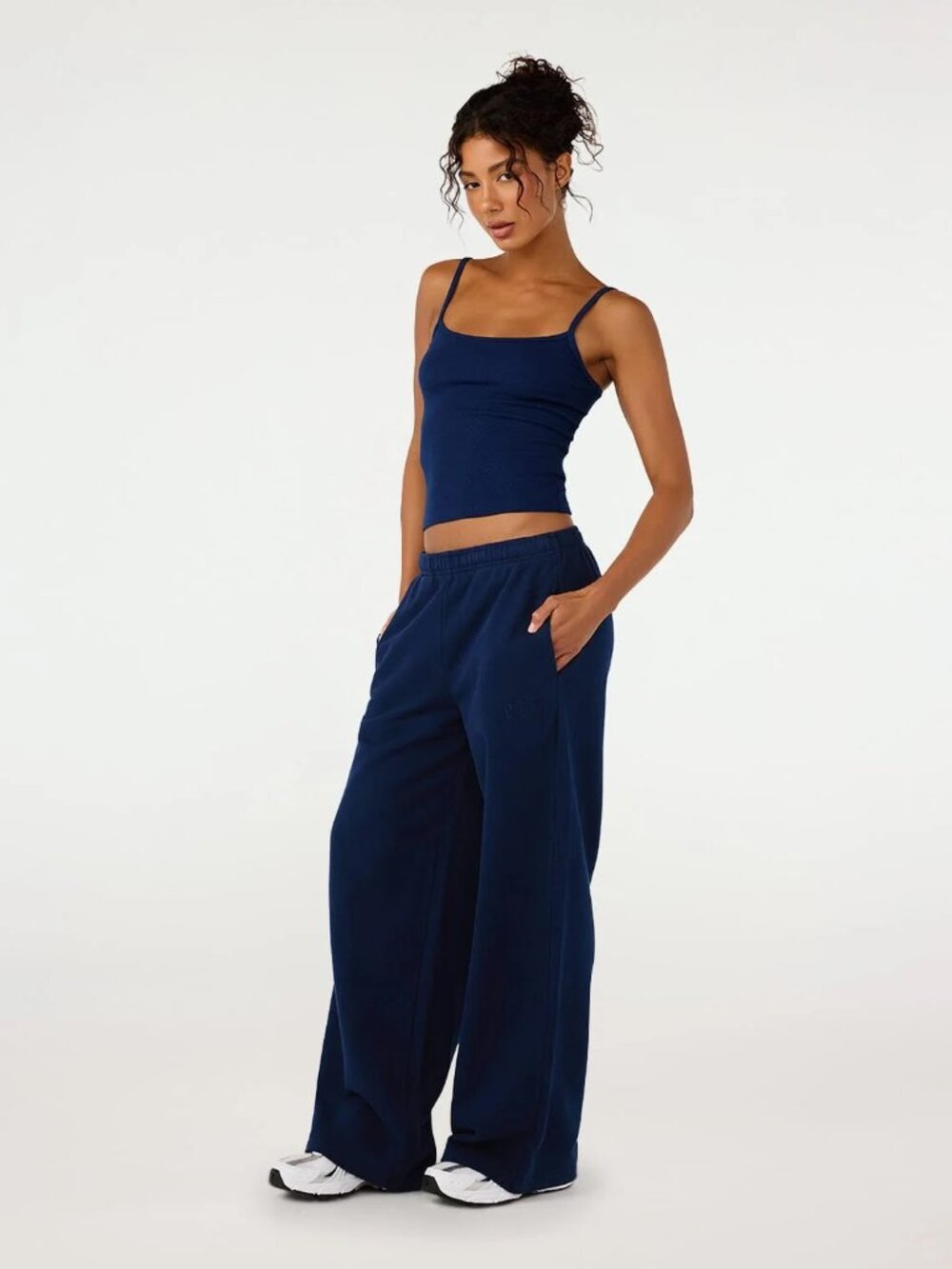 CSB Straight Leg Sweatpants in Navy, Size XXS - Picture 2 of 7